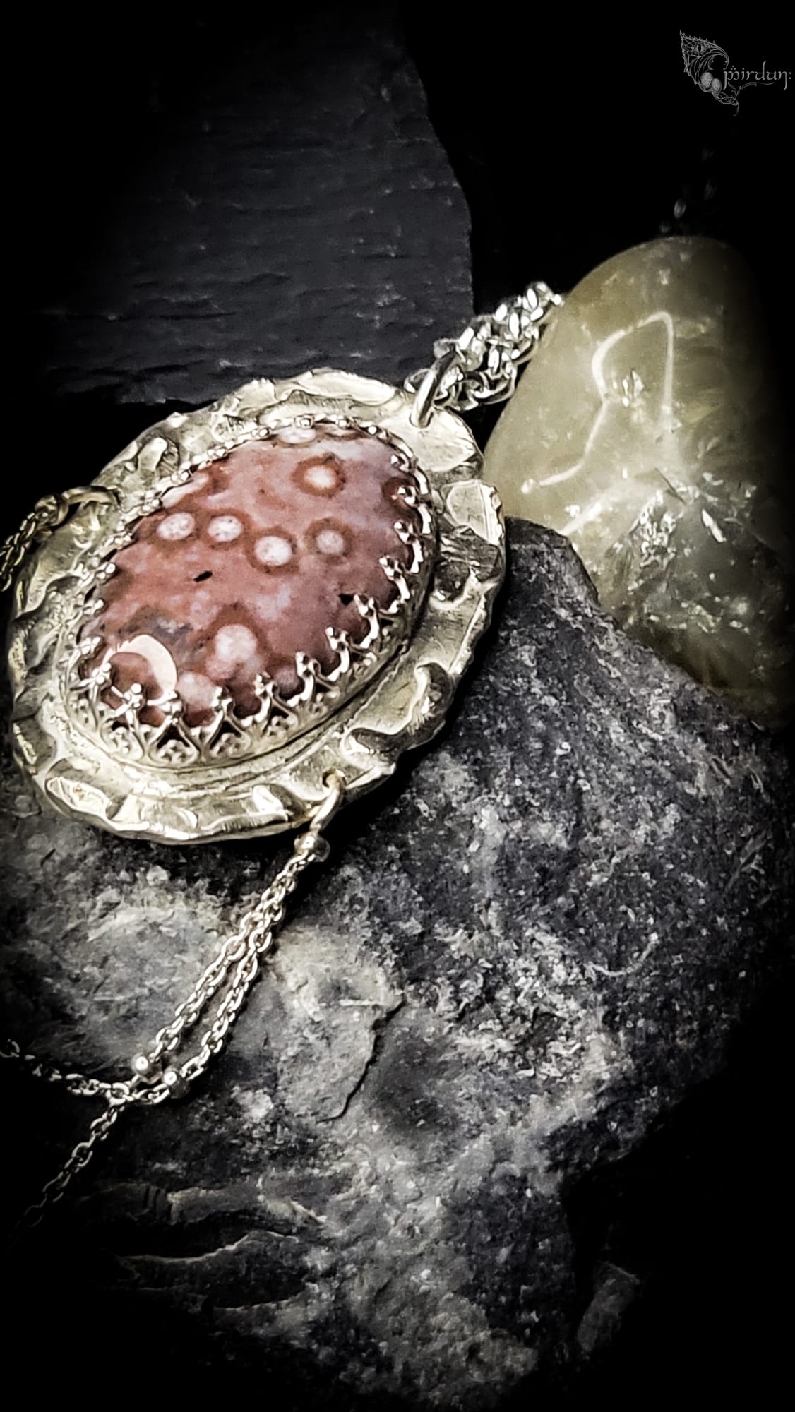 Murmurs Of The Fay Pendant