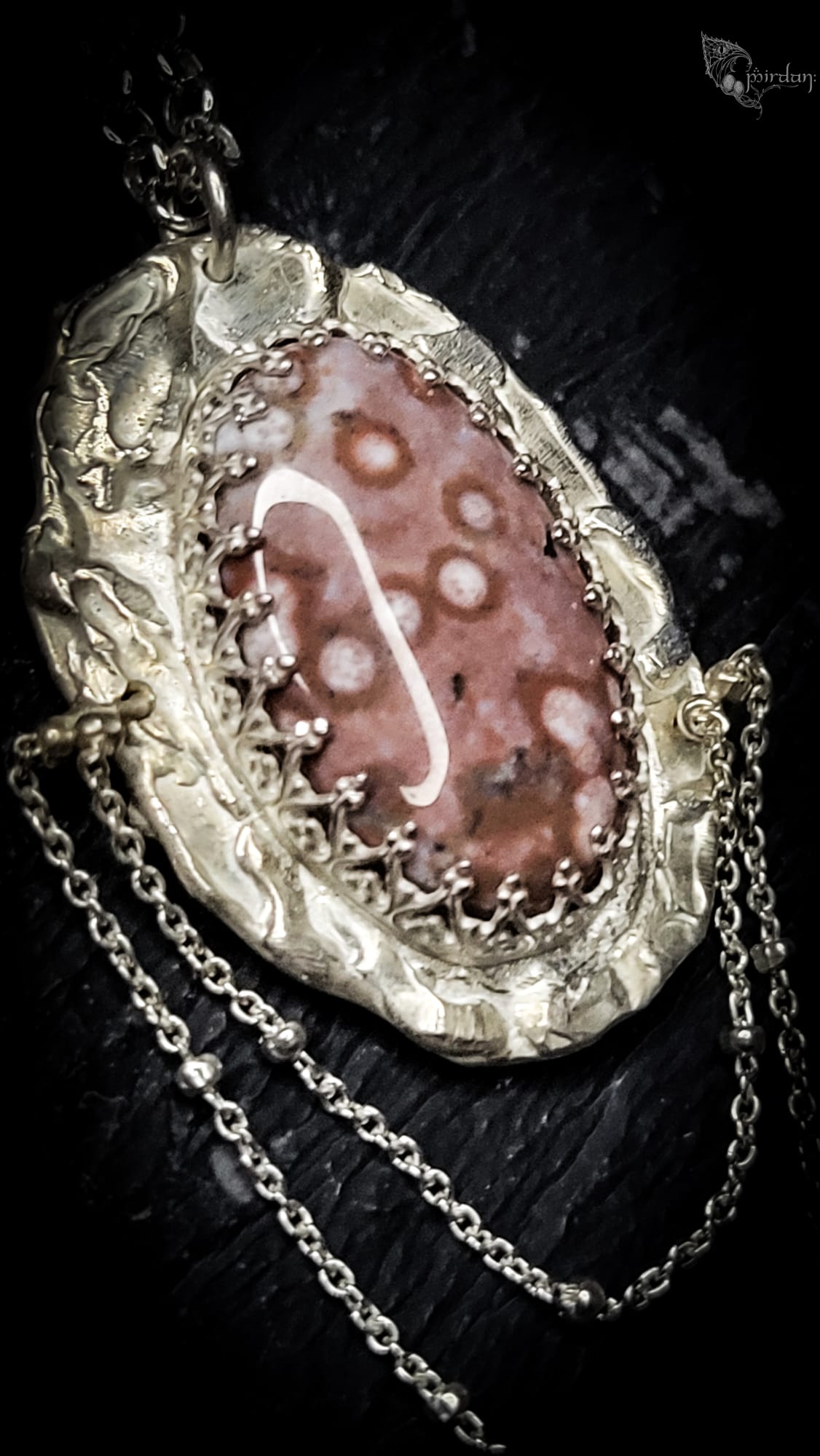 Murmurs Of The Fay Pendant