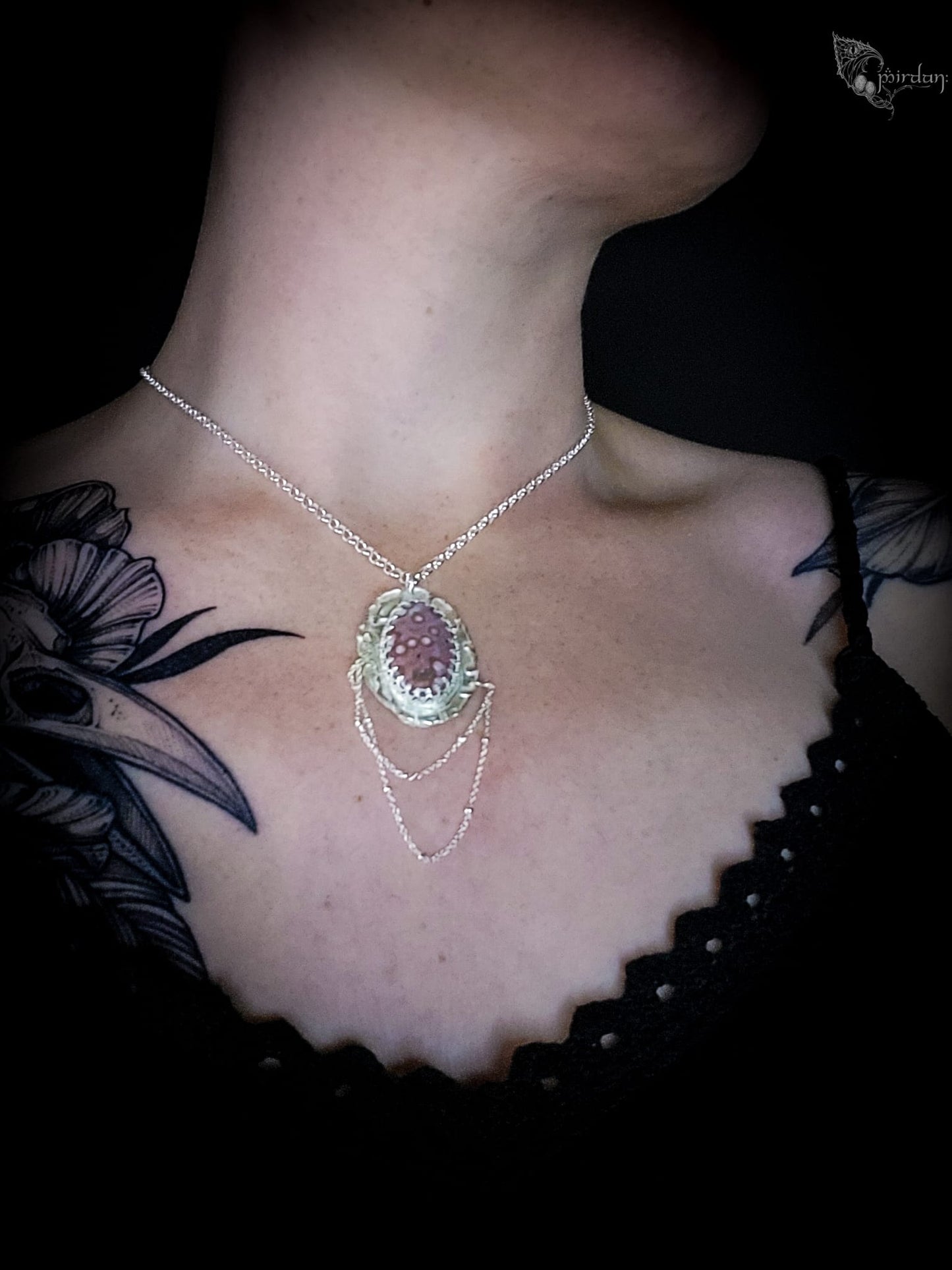 Murmurs Of The Fay Pendant